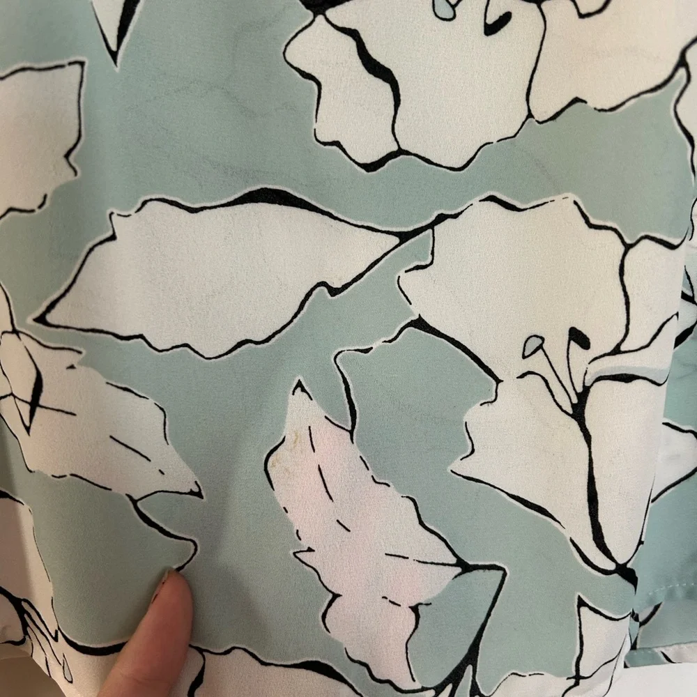 Karl Lagerfeld Floral Blouse - Picture 6 of 6